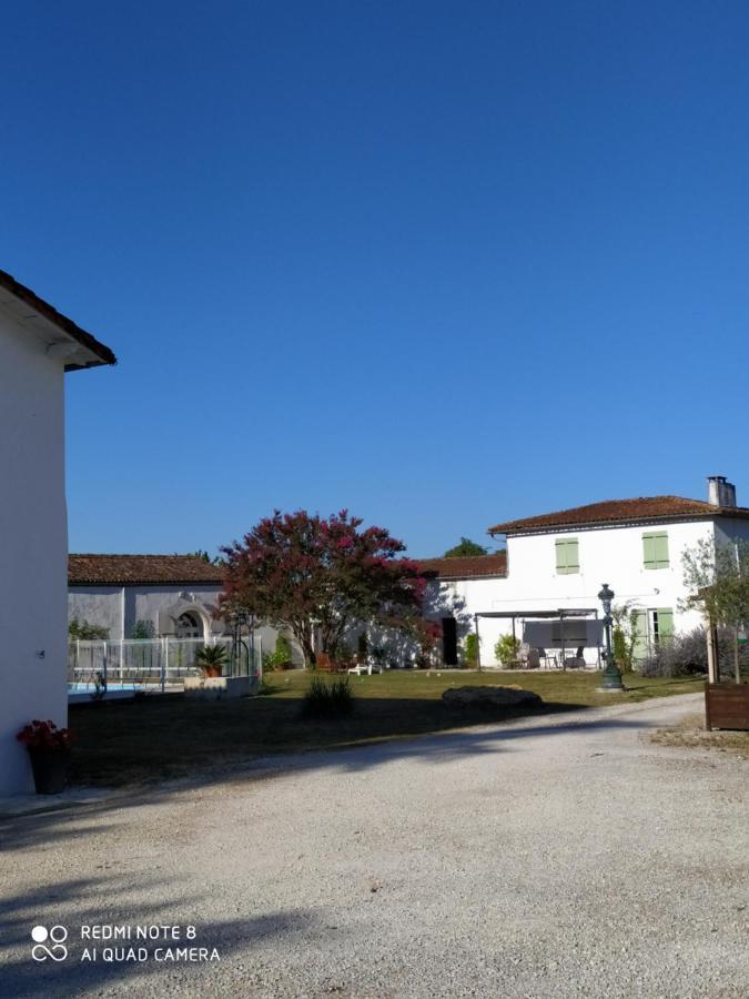 Appartamento Domaine Moulin D' Elemiah Gémozac Esterno foto
