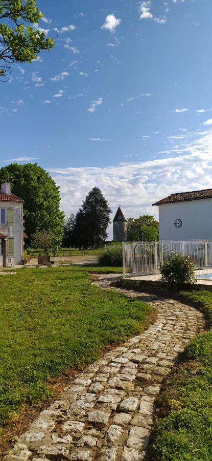 Appartamento Domaine Moulin D' Elemiah Gémozac Esterno foto